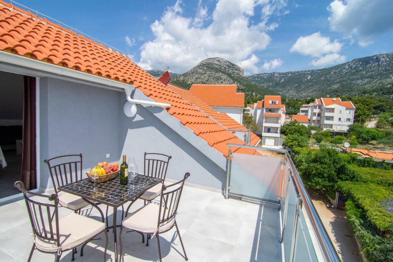 Apartments Sara 4 Бол Экстерьер фото