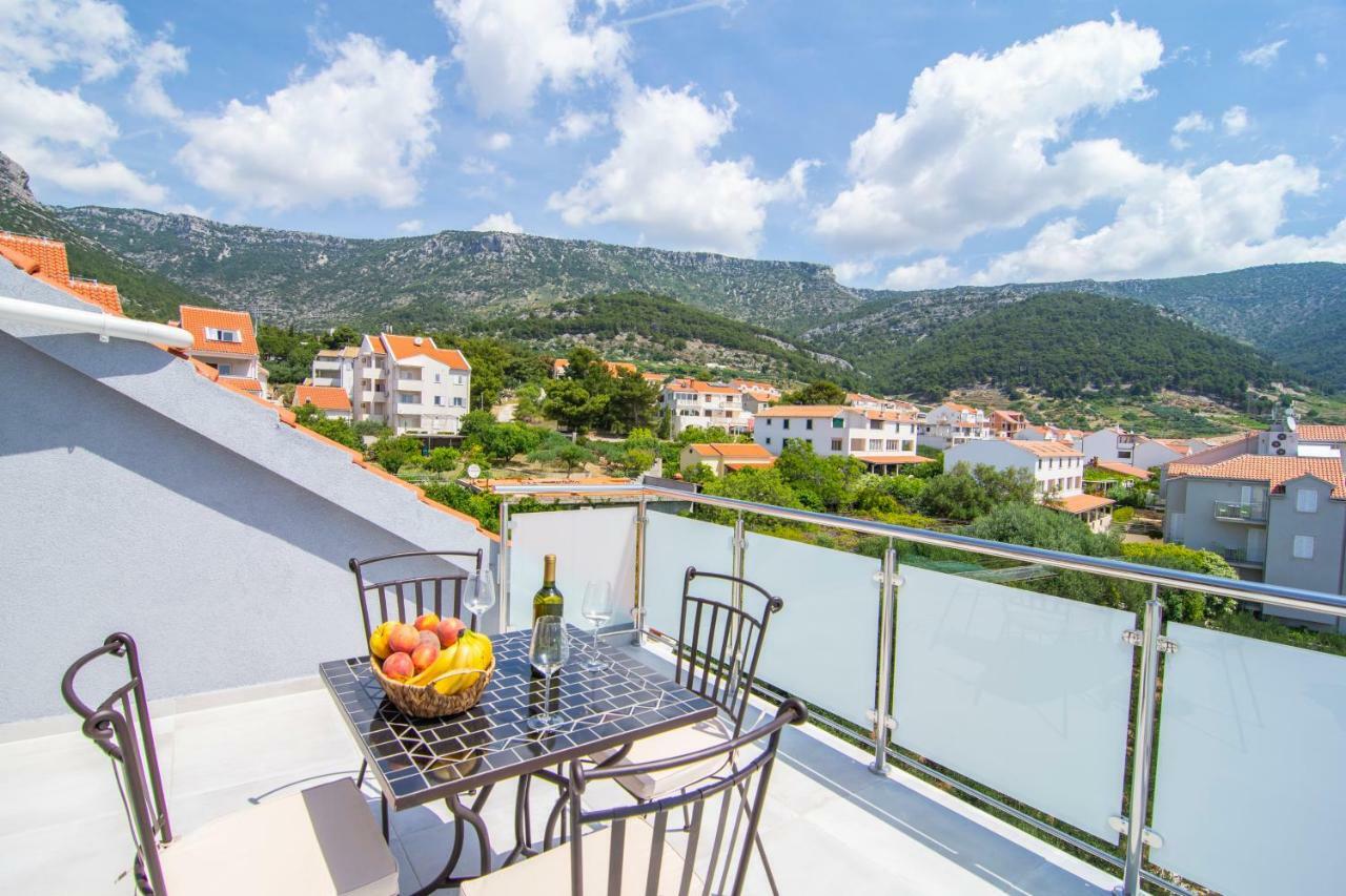 Apartments Sara 4 Бол Экстерьер фото